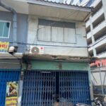 60B4DFAC-FAD4-4B6B-B482-FBF4E84CF748-13_39_4-medium