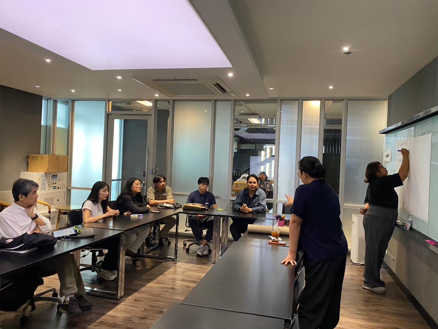 LINE_ALBUM_Co-creation Workshop_251018_6